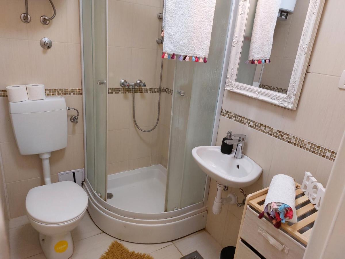 Guest House Vitaro Split Ngoại thất bức ảnh